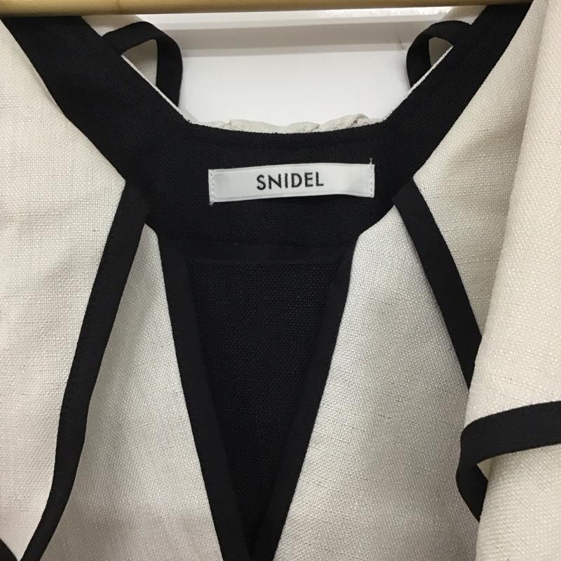 スナイデル SNIDEL ワンピース ロングスカート SWFO222045 パイピングフリルワンピース 22SS ロングワンピース 無地 白 / ホワイト / X 黒 / ブラック / レディース USED 古着 中古 10136015