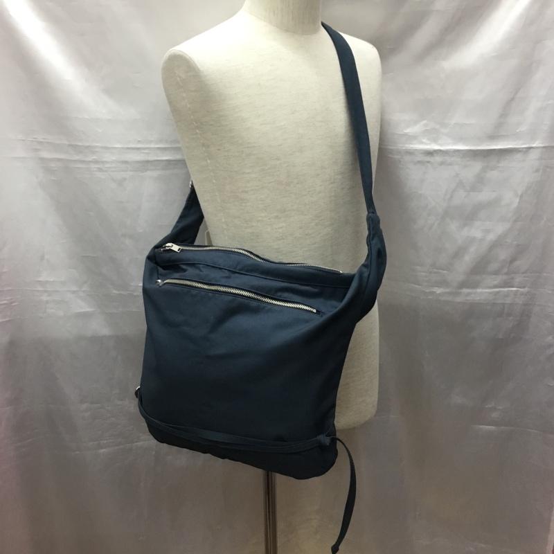 アンブッシュ AMBUSH ショルダーバッグ ショルダーバッグ 12111612 WAVES WASIT BAG タグ付き 無地 紺 / ネイビー / メンズ USED 古着 中古 10115587
