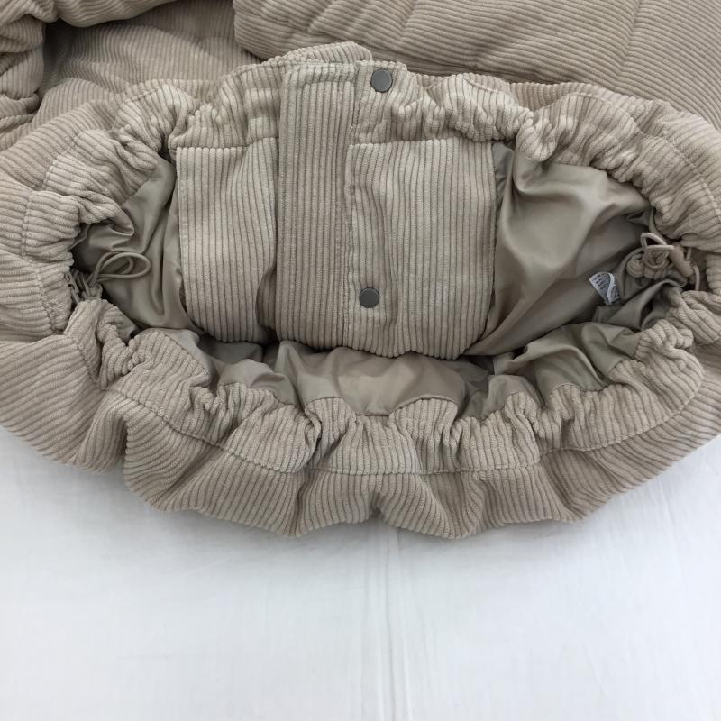 ゲス Guess ジャケット、上着 ジャンパー、ブルゾン KL4W4851 S ロゴ、文字 ベージュ / ベージュ / レディース USED 古着 中古 10137709