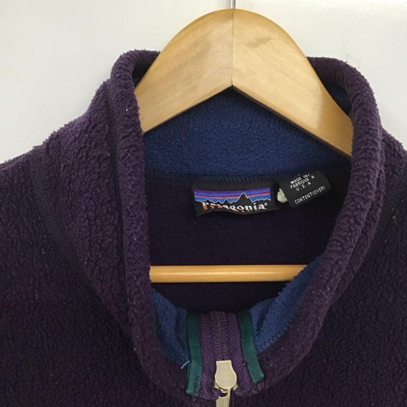 パタゴニア patagonia ベスト ベスト ジップアップベスト フリースベスト ノースリーブ スタンドカラー XL ロゴ、文字 紫 / パープル / メンズ USED 古着 中古 10137848