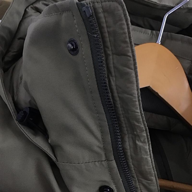 パタゴニア patagonia ジャケット、上着 ジャンパー、ブルゾン 28305fa14 ダウンジャケット アウター XS ロゴ、文字 マルチカラー / マルチカラー / メンズ USED 古着 中古 10141423