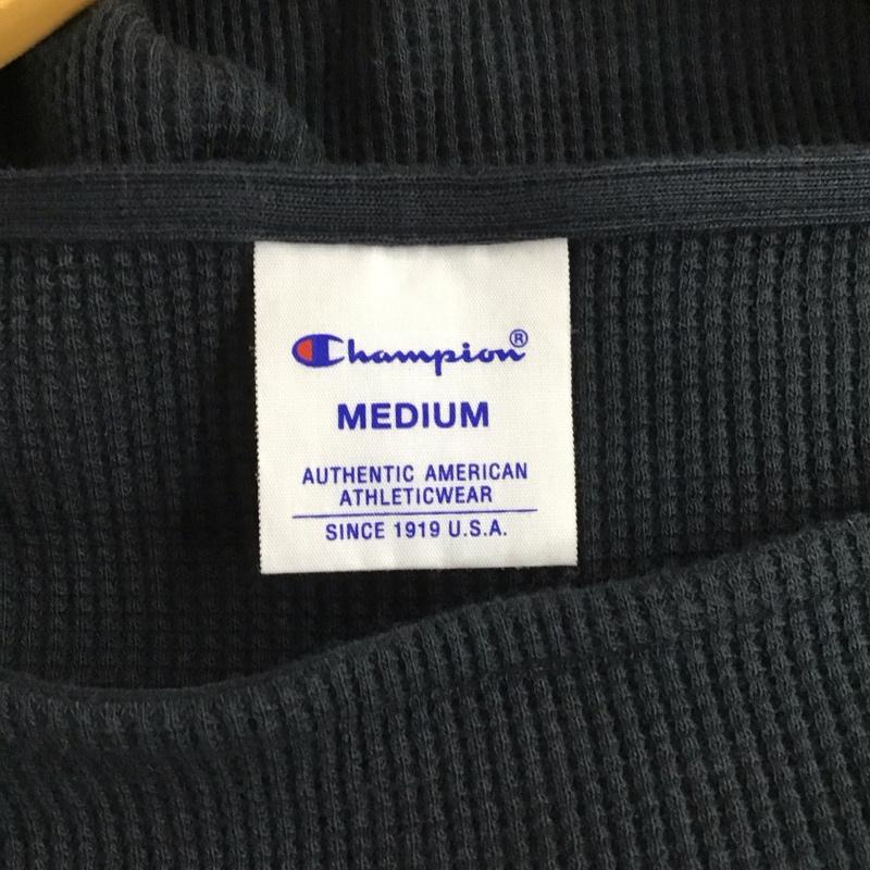 チャンピオン Champion カットソー 長袖 CW-S414 ワッフル クルーネック M ワンポイント 紺 / ネイビー / レディース USED 古着 中古 10129167