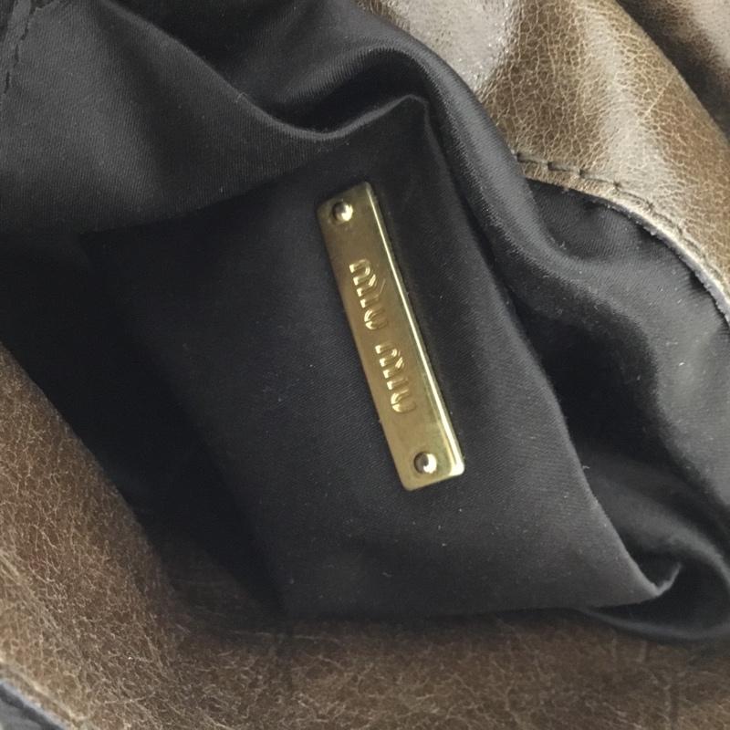 ミュウミュウ miu miu ショルダーバッグ ショルダーバッグ ハンドバッグ 2WAY ロゴ、文字 茶 / ブラウン / レディース USED 古着 中古 10129106