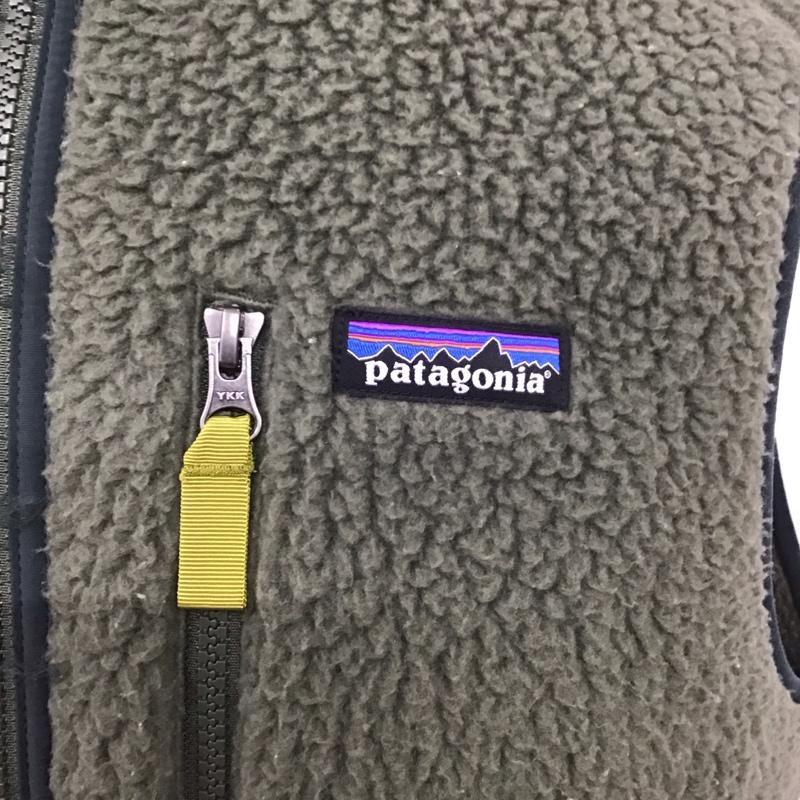パタゴニア patagonia ベスト ベスト 22820fa17 ジップアップベスト フリースベスト ノースリーブカットソー M ロゴ、文字 カーキ / カーキ / メンズ USED 古着 中古 10124202