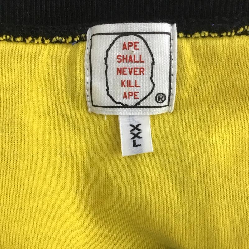 アベイシングエイプ A BATHING APE トレーナー 長袖 スウェット 裏起毛 ポケット付き XXL ロゴ、文字 黒 / ブラック / X 黄 / イエロー / メンズ USED 古着 中古 10107426