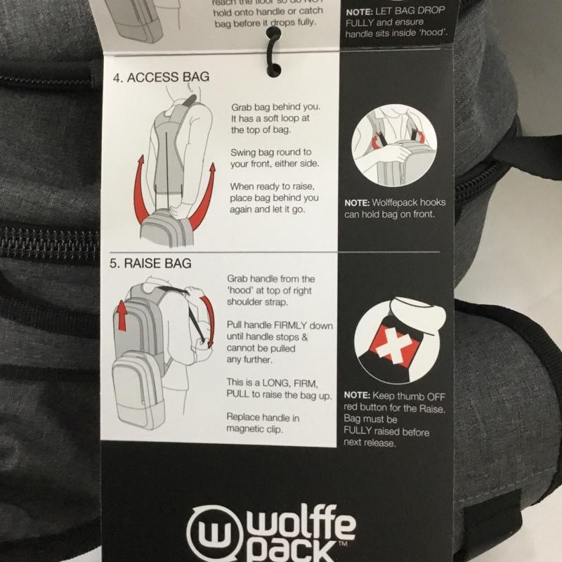 古着 USED リュックサック、デイパック リュックサック、デイバッグ CAPGY1 Wolffe Pack カメラリュック カメラバッグ タグ付き ロゴ、文字 灰 / グレー / メンズ USED 古着 中古 10128425