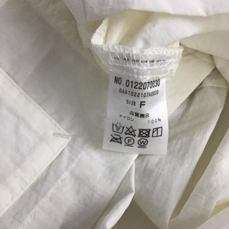 ナイスクラップ NICE CLAUP ベスト ベスト ノースリーブカットソー ベスト フロントボタン FREE 無地 白 / ホワイト / レディース USED 古着 中古 10143836