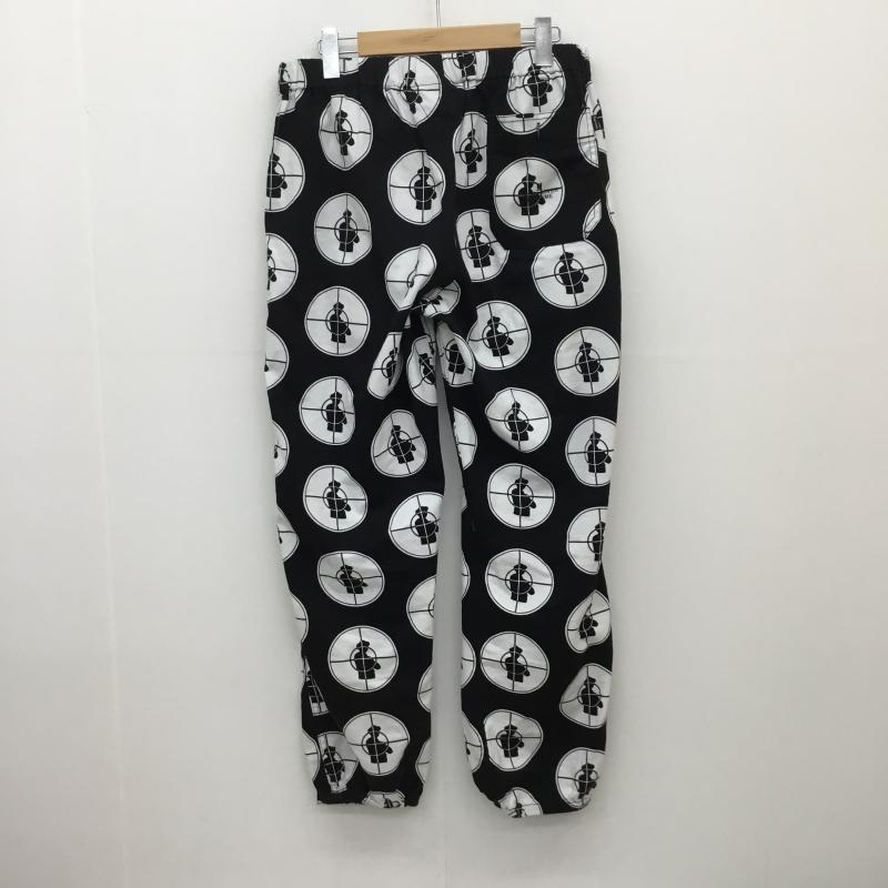 シュプリーム Supreme パンツ ワークパンツ、ペインターパンツ Supreme UNDERCOVER シュプリーム アンダーカバー 18SS Public Enemy L 総柄 黒 / ブラック / X 白 / ホワイト /  メンズ USED 古着 中古 10120970