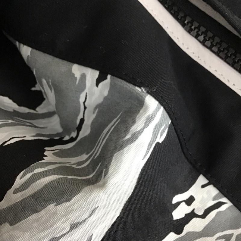アベイシングエイプ A BATHING APE ジャケット、上着 ジャケット、ブレザー ロングジャケット ロングコート カラージャケット アウター FREE 無地 黒 / ブラック / メンズ USED 古着 中古 10108642