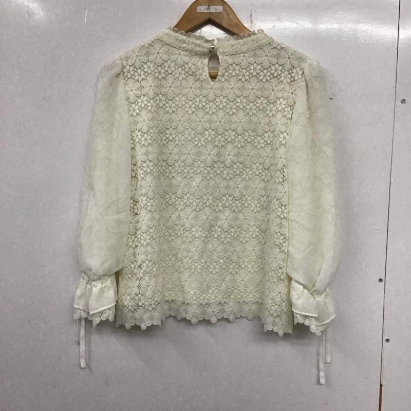 マジェスティックレゴン MAJESTIC LEGON シャツ、ブラウス 長袖 長袖シャツ ノーカラーシャツ フリルレース M 総柄 白 / ホワイト / レディース USED 古着 中古 10135258