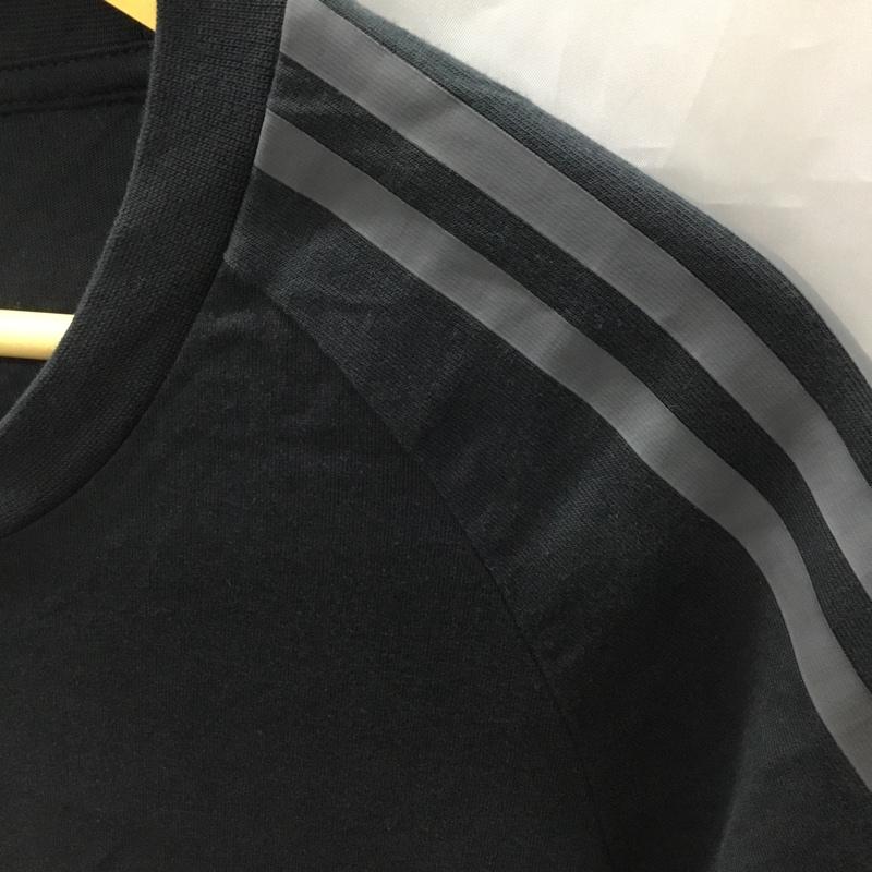 アディダス adidas ワンピース ひざ丈スカート gl1425 WESSDKワンピース 半袖カットソー スポーツウェア ロゴ、文字 黒 / ブラック / レディース USED 古着 中古 10113326