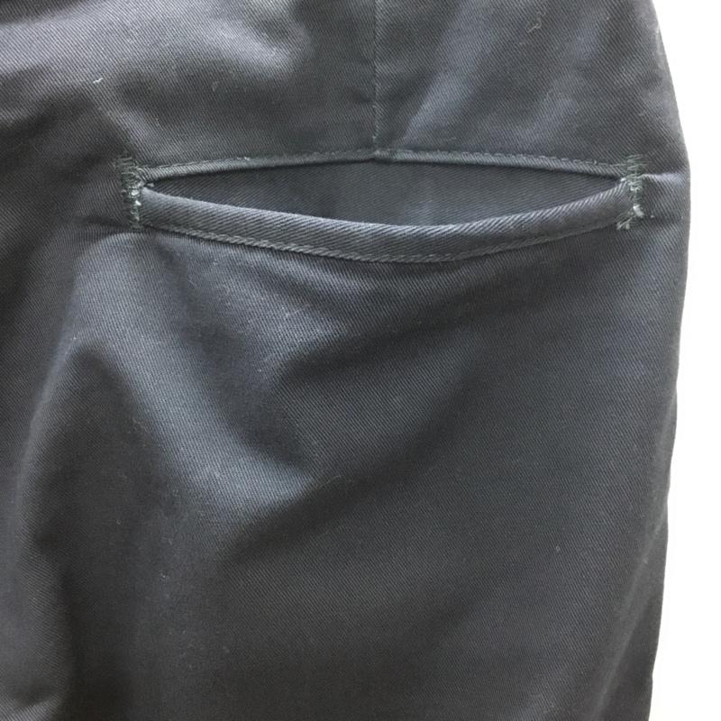 ディッキーズ Dickies パンツ ワークパンツ、ペインターパンツ ワークパンツ ワイドパンツ カジュアルパンツ 36 無地 紺 / ネイビー /  メンズ USED 古着 中古 10122236