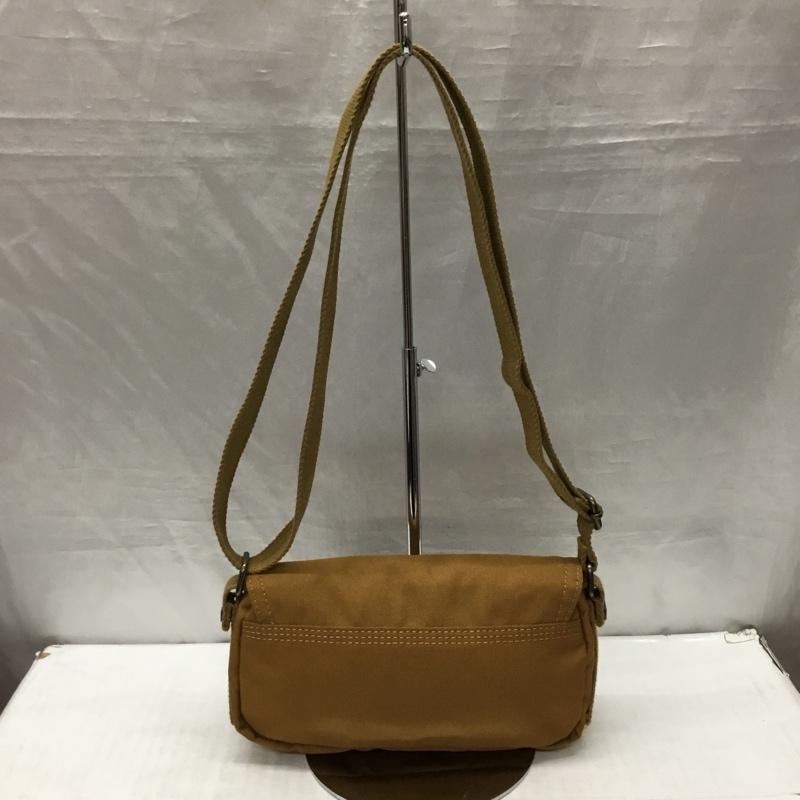カーハート Carhartt ショルダーバッグ ショルダーバッグ 8913710102 サコッシュ ミニショルダー ロゴ、文字 キャメル / キャメル / メンズ USED 古着 中古 10120332
