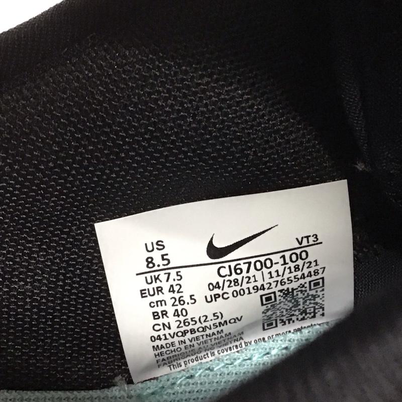 ナイキ NIKE スニーカー スニーカー CJ6700-100 AIR MAX ZOOM 950 26.5cm 26.5cm ロゴ、文字 マルチカラー / マルチカラー / メンズ USED 古着 中古 10122517