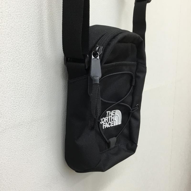 ザノースフェイス THE NORTH FACE ショルダーバッグ ショルダーバッグ NM824042 ロゴ、文字 黒 / ブラック / メンズ USED 古着 中古 10135114