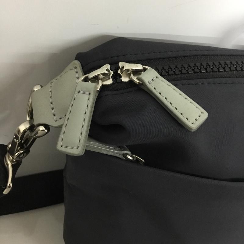 マッキントッシュフィロソフィー MACKINTOSH PHILOSOPH ショルダーバッグ ショルダーバッグ 55752 ロゴ、文字 紺 / ネイビー / レディース USED 古着 中古 10131207