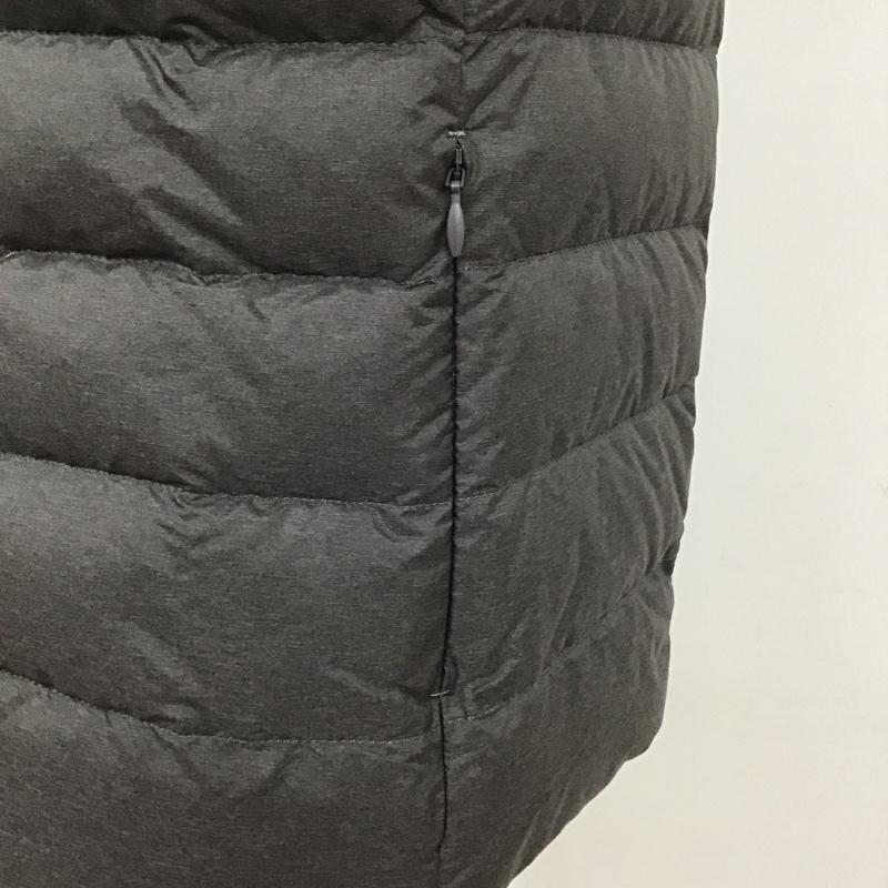 ユニクロ UNIQLO ベスト ベスト 211-409111 ジップアップベスト ダウンベスト ノースリーブカットソー M 無地 灰 / グレー / レディース USED 古着 中古 10124141