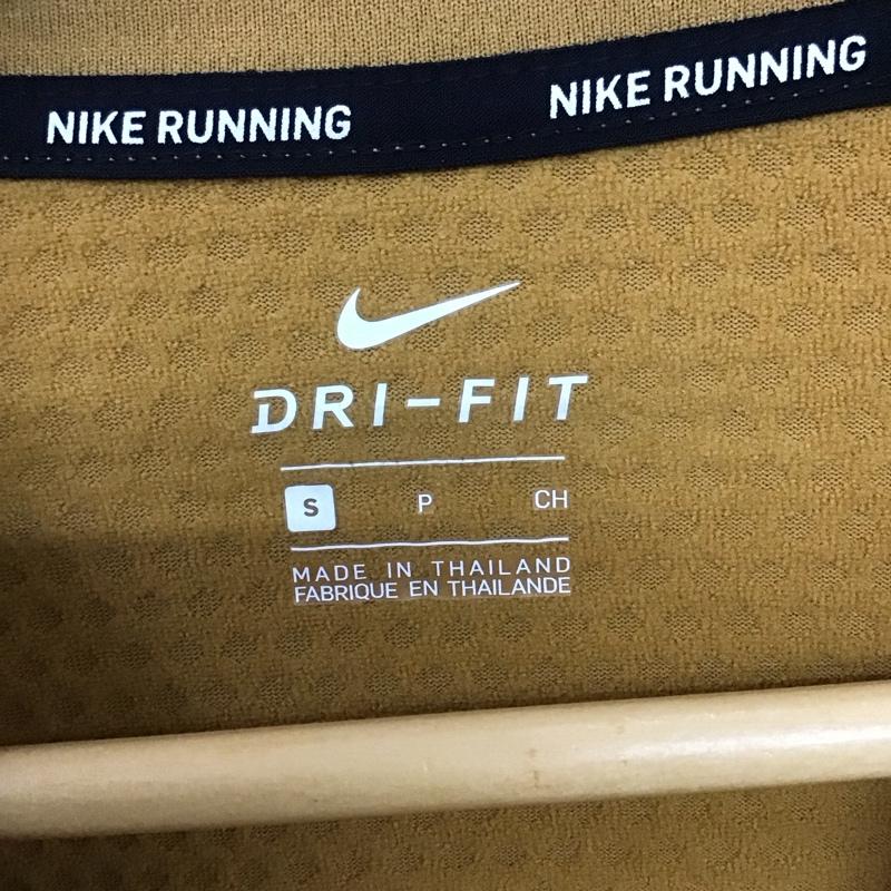 ナイキ NIKE Tシャツ 長袖 AJ8672-790 サーマ スフィア ウィメンズ ランニングトップ タグ付き スポーツウェア S ロゴ、文字 茶 / ブラウン / X 黒 / ブラック / X 橙 / オレンジ / レディース USED 古着 中古 10135565