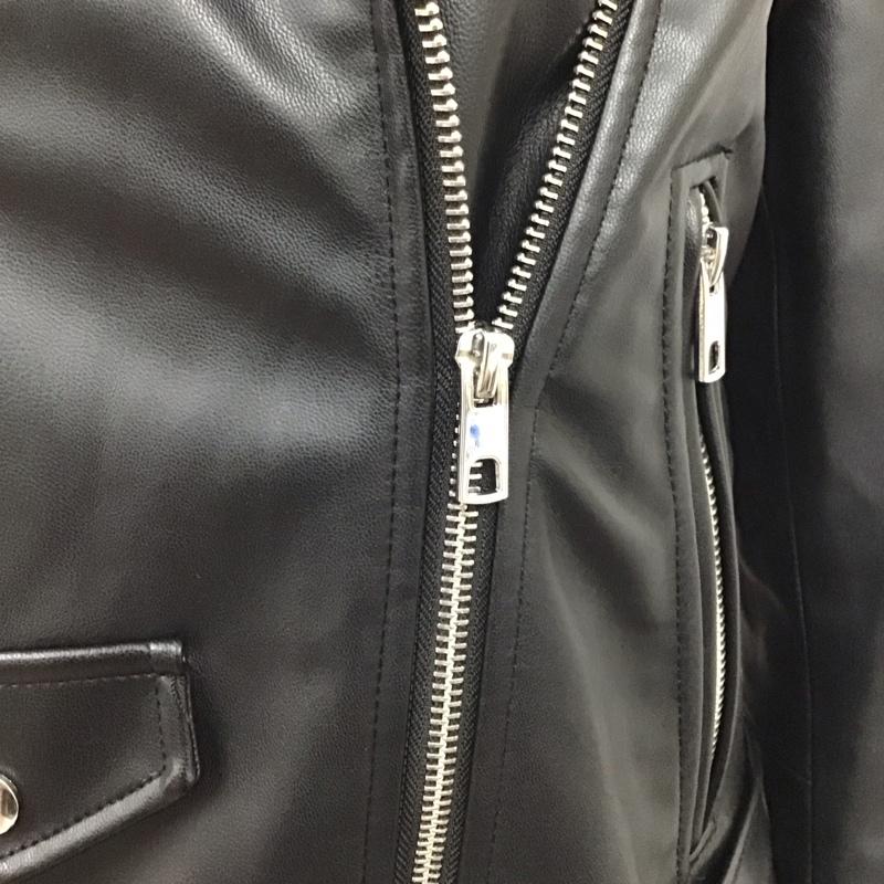 ザラ ZARA ジャケット、上着 ライダース 3046 231 800 ダブルライダース フェイクレザー XS 無地 黒 / ブラック / レディース USED 古着 中古 10116184