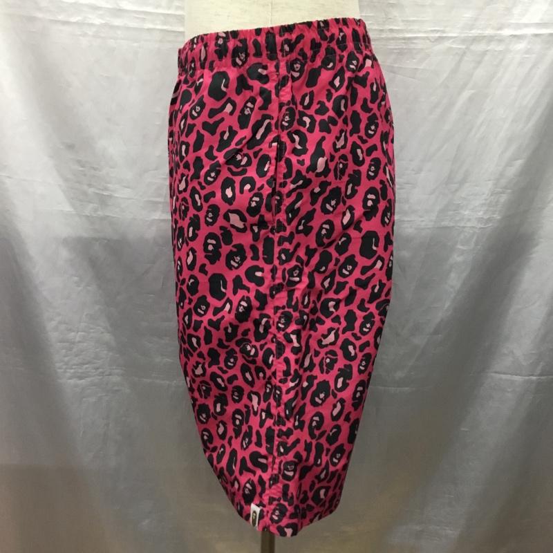 アベイシングエイプ A BATHING APE パンツ ショートパンツ ショートパンツ ハーフパンツ カジュアルパンツ XL 総柄 マゼンタ / マゼンタ /  メンズ USED 古着 中古 10121697