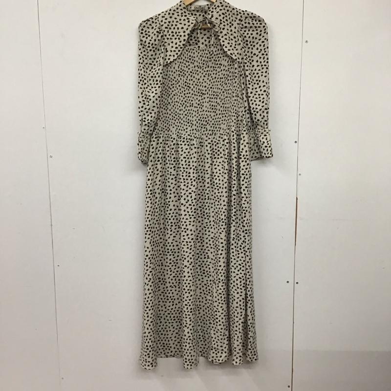 スナイデル SNIDEL ワンピース ロングスカート swf0215033 長袖ロングワンピース フレアスカート 1 プリント 黒 / ブラック / X ベージュ / ベージュ / レディース USED 古着 中古 10137572