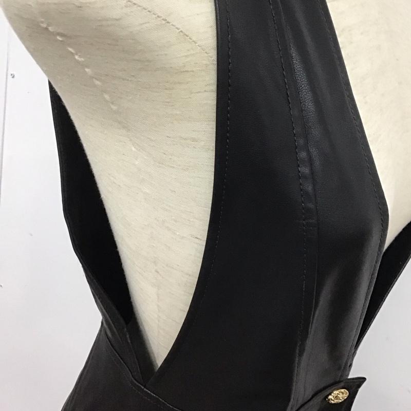 ザラ ZARA ベスト ベスト ベスト ノースリーブカットソー 前ボタン フェイクレザー XS 無地 黒 / ブラック / レディース USED 古着 中古 10127595