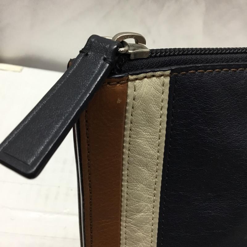 コーチ COACH セカンドバッグ セカンドバッグ クラッチバッグ ロゴ、文字 茶 / ブラウン / X 紺 / ネイビー / X アイボリー / アイボリー / メンズ USED 古着 中古 10110674