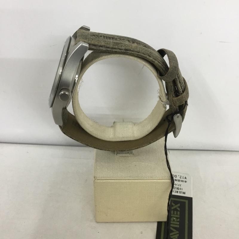 アヴィレックス AVIREX 腕時計 アナログ(クォーツ式) AX-010M カレンダー ロゴ、文字 灰 / グレー / メンズ USED 古着 中古 10135207