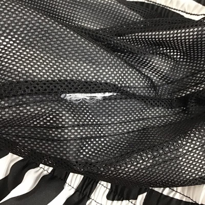 アディダス adidas パンツ ショートパンツ ショートパンツ ハーフパンツ カジュアルパンツ ヒョウ柄・レオパード柄 白 / ホワイト / X 黒 / ブラック /  メンズ USED 古着 中古 10123690
