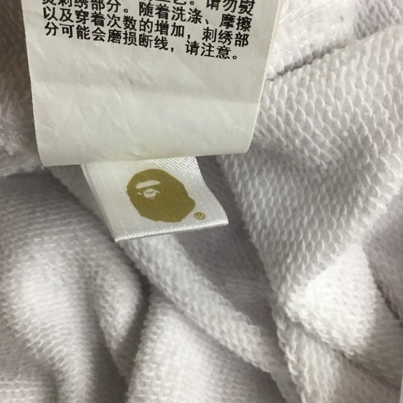 アベイシングエイプ A BATHING APE トレーナー 長袖 長袖トレーナー スウェット クルーネック プルオーバー XXL ロゴ、文字 白 / ホワイト / メンズ USED 古着 中古 10149184