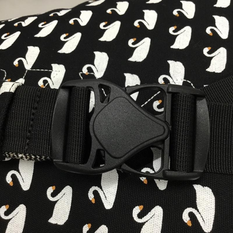 カブー KAVU ボディバッグ ボディバッグ ロープスリング ワンショルダー 白鳥 鳥 総柄 黒 / ブラック / メンズ USED 古着 中古 10110167