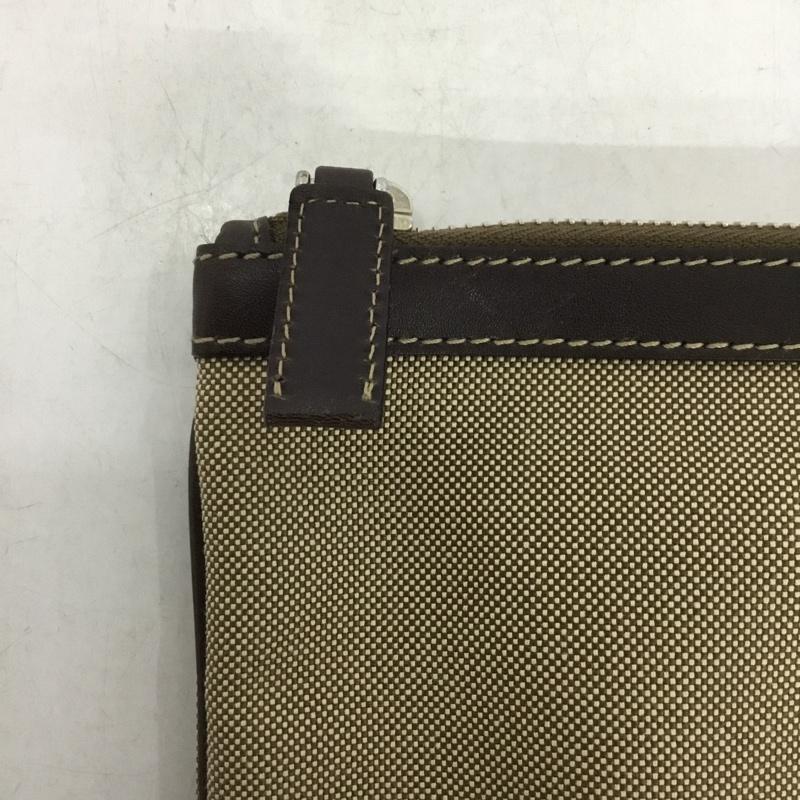 プラダ PRADA クラッチバッグ、パーティバッグ クラッチバッグ、パーティバッグ 2N1283 ロゴ、文字 ベージュ / ベージュ / レディース USED 古着 中古 10132614
