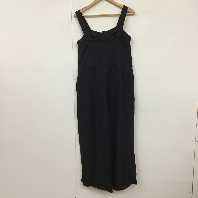 マウジー MOUSSY サロペット・オーバーオール サロペット、オーバーオール 010csh30-2280 buttonupallinone オールインワン 1 無地 黒 / ブラック / レディース USED 古着 中古 10135177