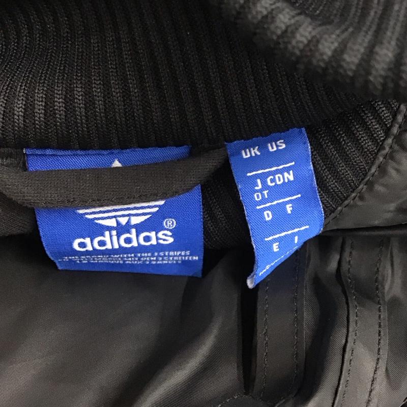 アディダスオリジナルス adidas originals ジャケット、上着 ジャケット、ブレザー s19834 ナイロンカレッジジャケット スタジャン ブルゾン ロゴ、文字 黒 / ブラック / レディース USED 古着 中古 10123700