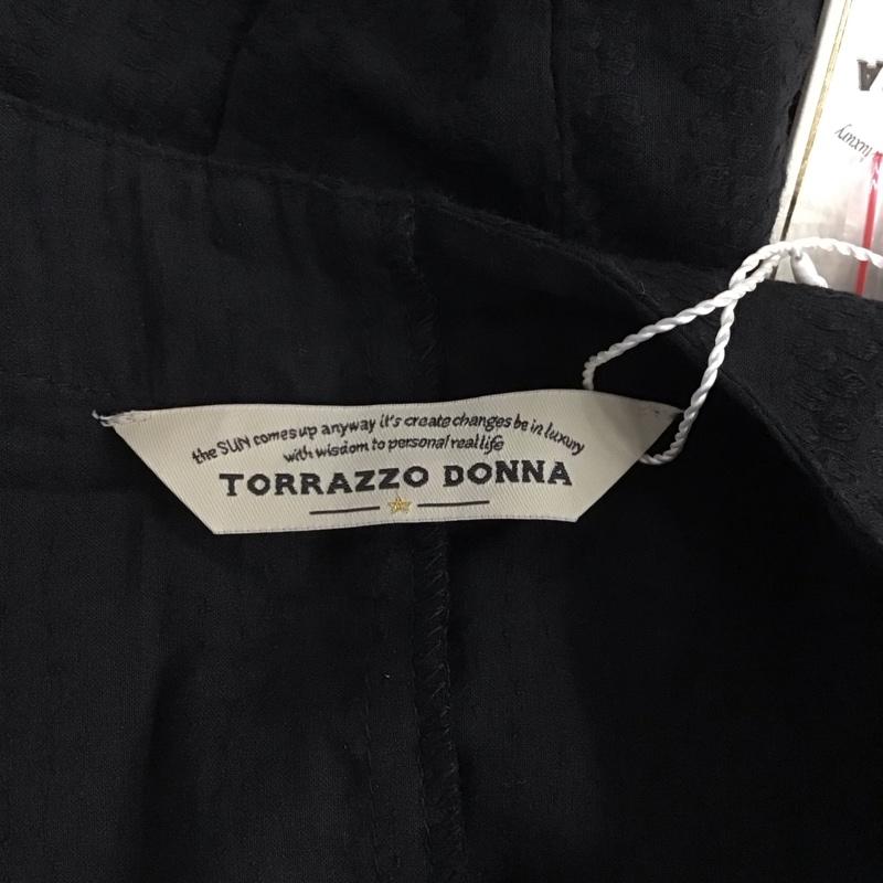 トラッゾドンナ Torrazzo Donna シャツ、ブラウス 半袖 85-3444 Vネック インド綿 タグ付き M 刺繍 黒 / ブラック / レディース USED 古着 中古 10123235