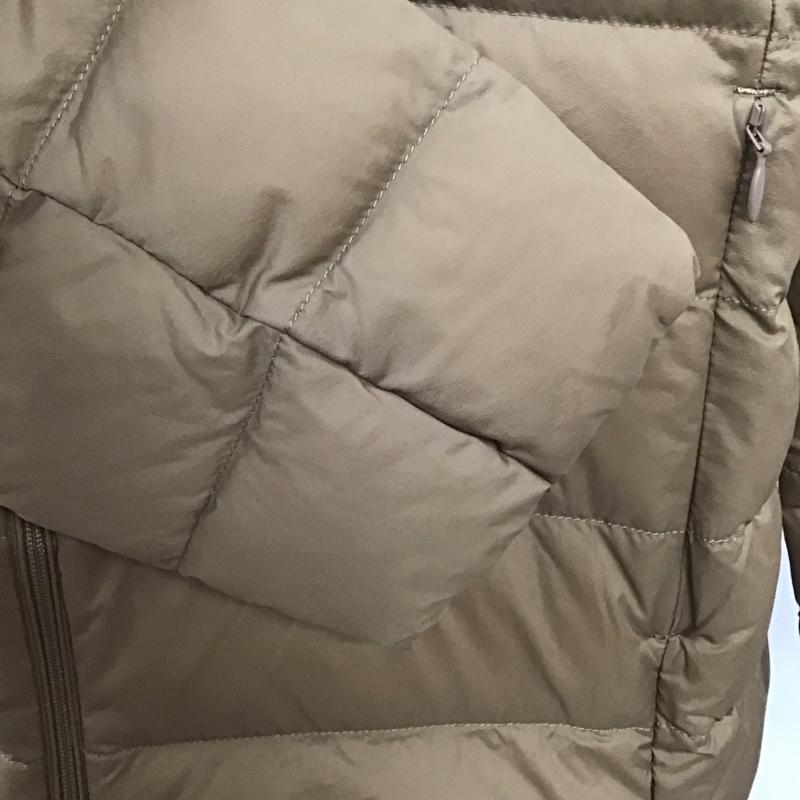 ユニクロ UNIQLO ジャケット、上着 ジャンパー、ブルゾン 211-409112 ウルトラライトダウンジャケット ジップアップジャケット アウター XL 無地 ベージュ / ベージュ / レディース USED 古着 中古 10108469