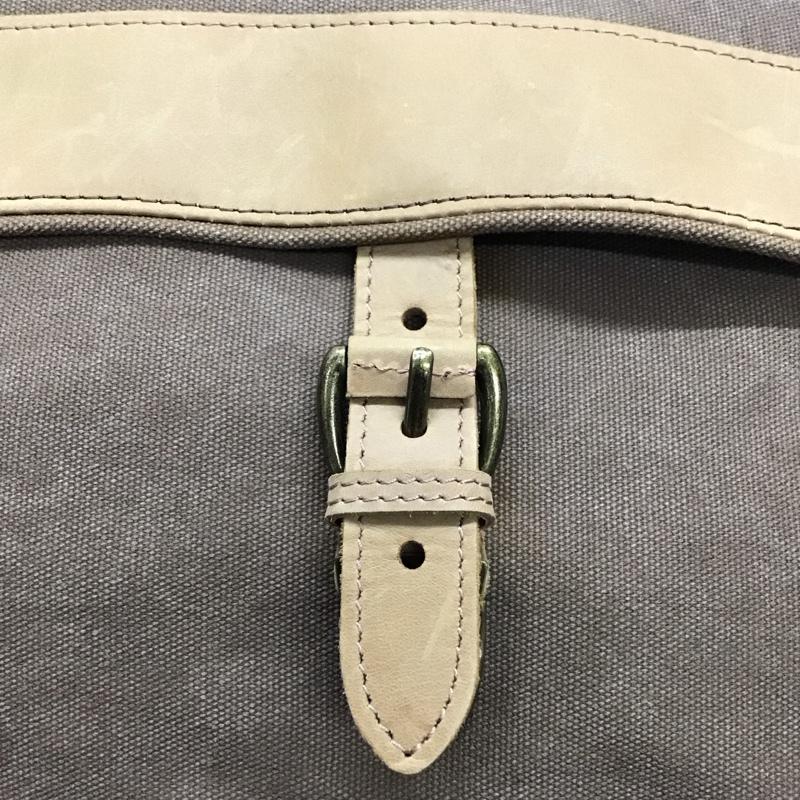 エルエルビーン L.L.Bean ショルダーバッグ ショルダーバッグ CNLP0751 0AMN7 キャンバス メッセンジャー 無地 茶 / ブラウン / メンズ USED 古着 中古 10118149