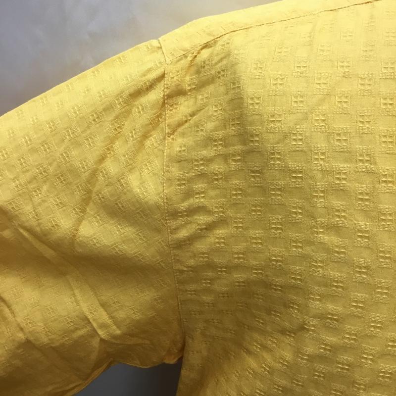 マンゴ MANGO シャツ、ブラウス 半袖 半袖シャツ カラーシャツ 半袖カットソー アロハシャツ M プリント 黄 / イエロー / メンズ USED 古着 中古 10108274
