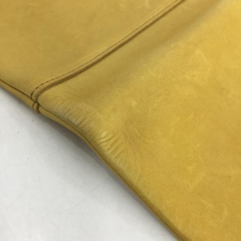 シップス SHIPS クラッチバッグ、パーティバッグ クラッチバッグ、パーティバッグ AMIACALVA 別注 2WAYクラッチバッグ 栃木レザー 二つ折り 無地 キャメル / キャメル / メンズ USED 古着 中古 10147727