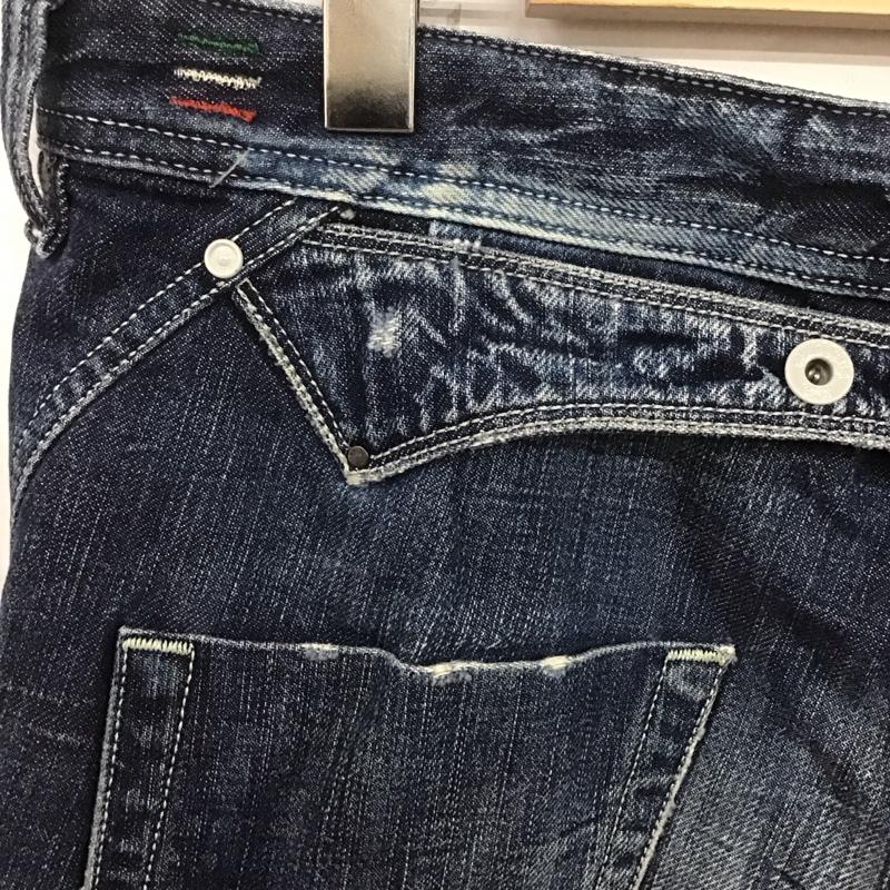 ディーゼル DIESEL パンツ デニム、ジーンズ デニムパンツ ワイドパンツ カジュアルパンツ 30インチ 無地 インディゴ / インディゴ /  メンズ USED 古着 中古 10126653