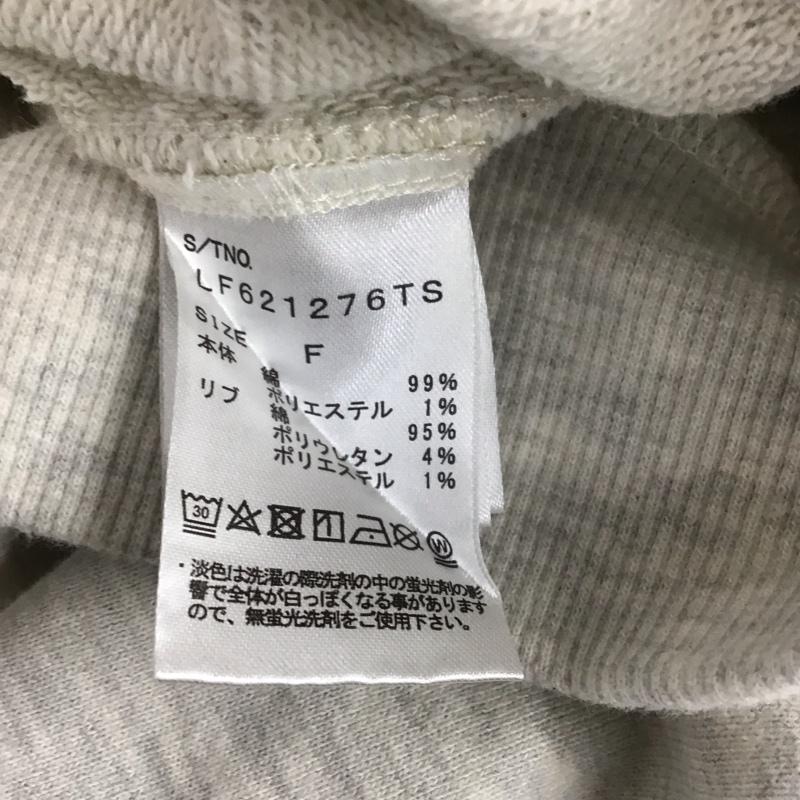 ローリーズファーム LOWRYS FARM トレーナー 長袖 LF621276TS カレッジロゴショートプルオーバー PENN FREE ロゴ、文字 灰 / グレー / レディース USED 古着 中古 10108141
