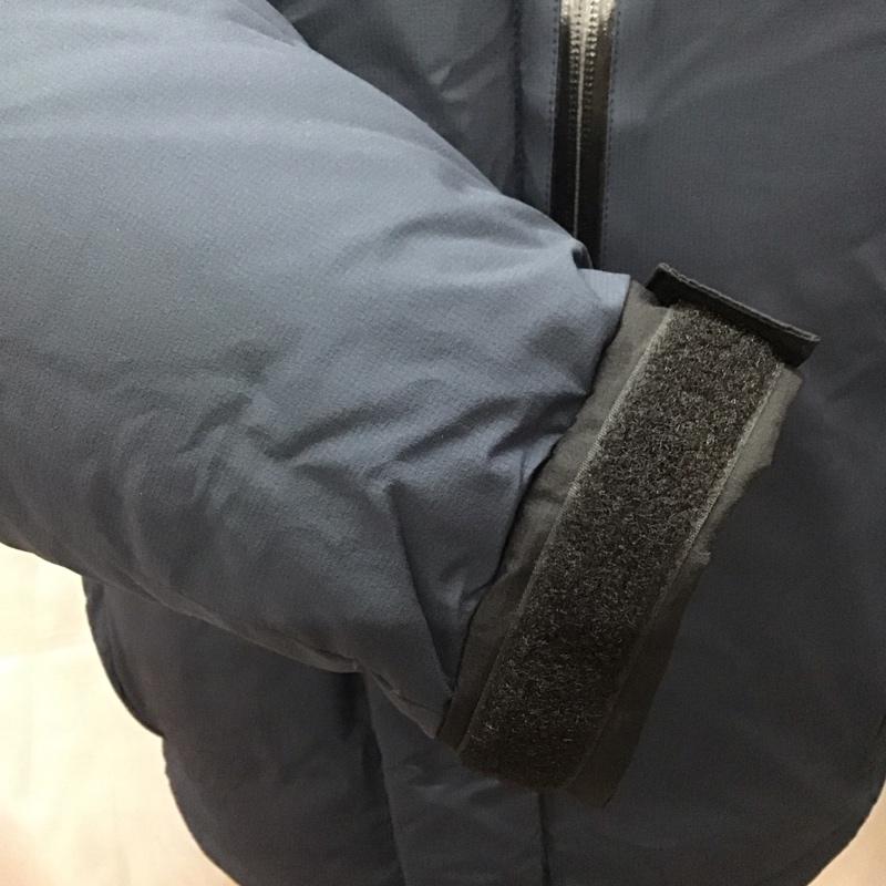 ザノースフェイス THE NORTH FACE ジャケット、上着 ジャンパー、ブルゾン ND91950 BALTROLIGHTJACKET ジップアップジャケット アウター ダウンジャケット L ロゴ、文字 紺 / ネイビー / メンズ USED 古着 中古 10110989