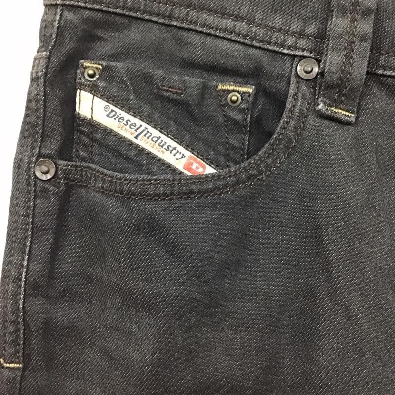 ディーゼル DIESEL パンツ デニム、ジーンズ W28 L32 ストレッチ 28インチ 無地 黒 / ブラック /  メンズ USED 古着 中古 10121324