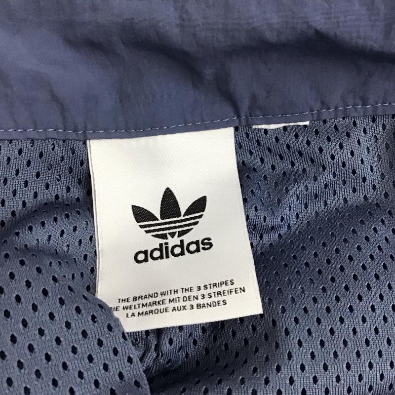 アディダス adidas パンツ ショートパンツ ショートパンツ ハーフパンツ カジュアルパンツ ロゴ、文字 紺 / ネイビー /  メンズ USED 古着 中古 10123688
