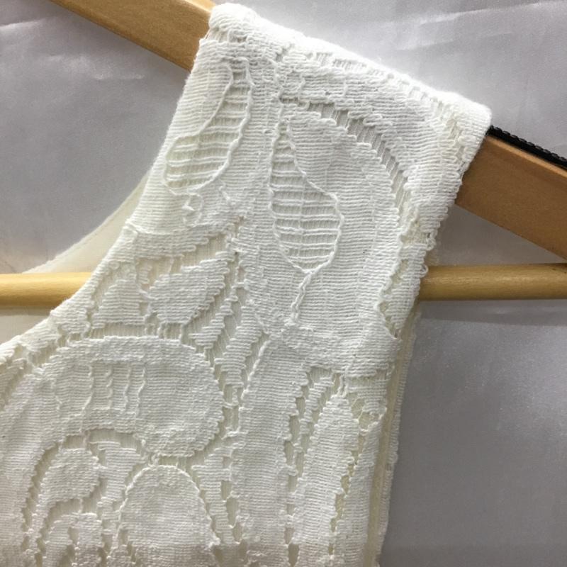 マウジー MOUSSY トップス トップス 0108SW80-0980 ノースリーブ チュニック FREE レース柄 オフホワイト / オフホワイト / レディース USED 古着 中古 10118187