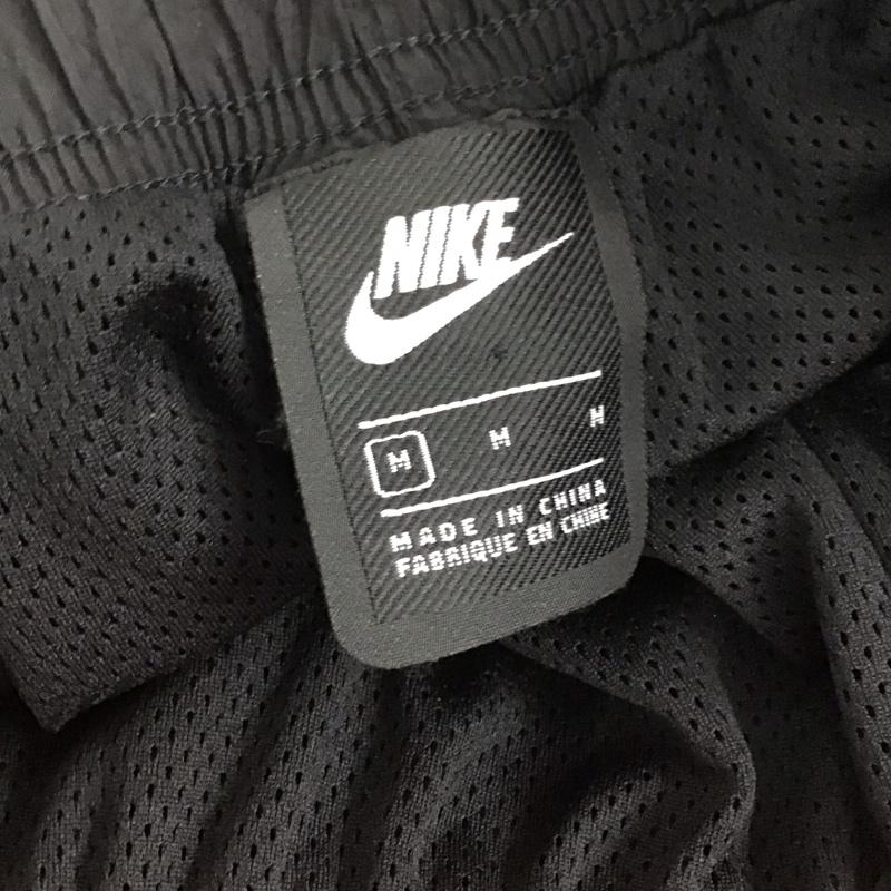 ナイキ NIKE パンツ ワークパンツ、ペインターパンツ 19SS ナイロンパンツ ワイドパンツ スポーツウェア M ロゴ、文字 黒 / ブラック / メンズ USED 古着 中古 10136201