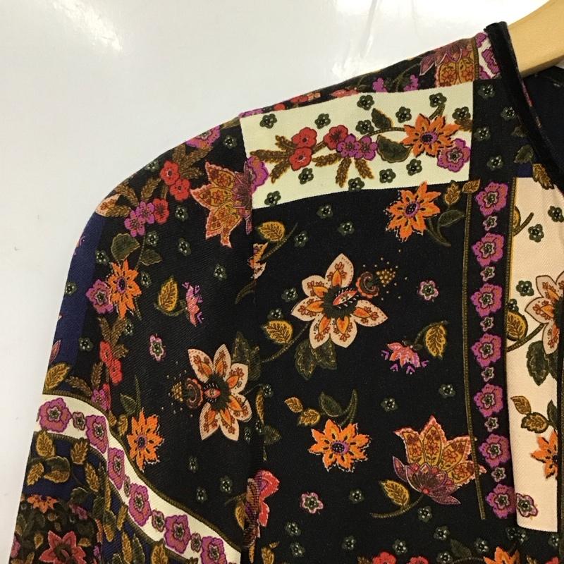 ザラ ZARA TRAFALUC ワンピース ロングスカート 長袖ロングワンピース Vネック フレアワンピース XS 総柄 マルチカラー / マルチカラー / レディース USED 古着 中古 10136022