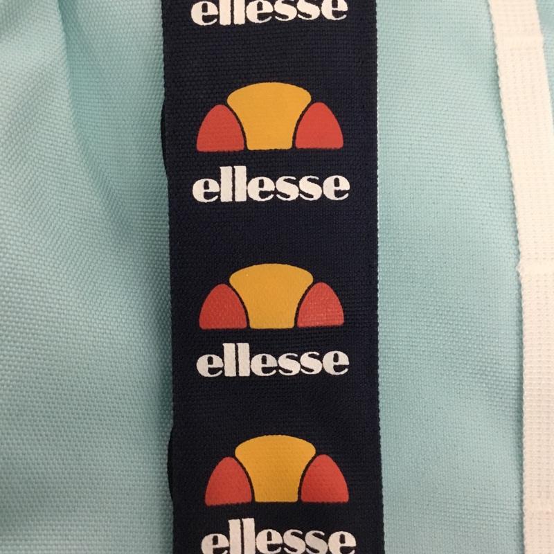 エレッセ ellesse ショルダーバッグ ショルダーバッグ EB7012 サコッシュ タグ付き FREE ロゴ、文字 水色 / ライトブルー / メンズ USED 古着 中古 10128525