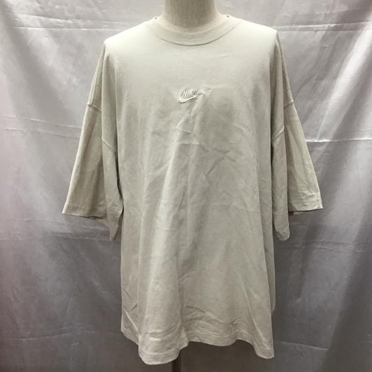 ナイキ NIKE Tシャツ 半袖 FB9767-104 メンズオーバーサイズドTシャツ 半袖カットソー クルーネックカットソー XL ロゴ、文字 ベージュ / ベージュ /  メンズ USED 古着 中古 10111021