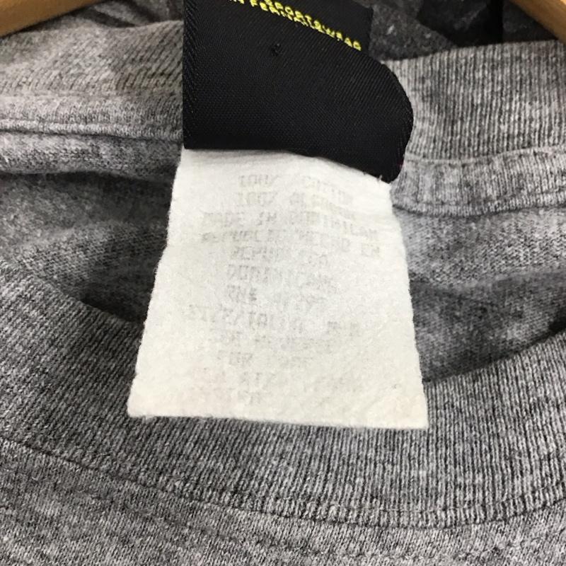 ディズニー Disney Tシャツ 半袖 半袖カットソー プリントTシャツ クルーネックカットソー プリント 灰 / グレー / メンズ USED 古着 中古 10136730